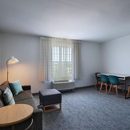 Towneplace Suites By Marriott Колидж Стейшън Екстериор снимка